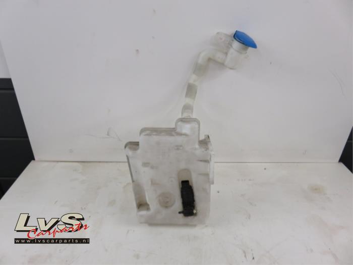 Volkswagen Caddy Front windscreen washer reservoir