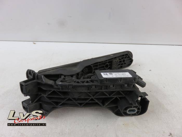 Volkswagen Golf Accelerator pedal