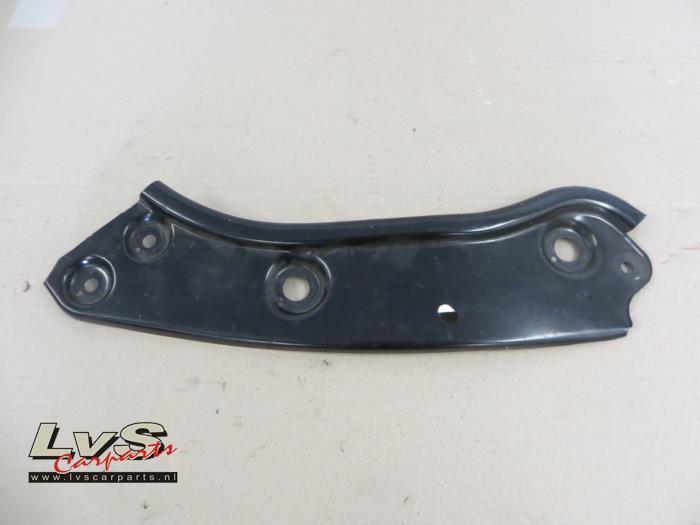 Volkswagen Touran Headlight frame, left