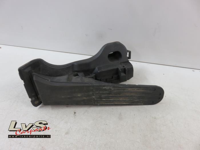 Volkswagen Golf Accelerator pedal
