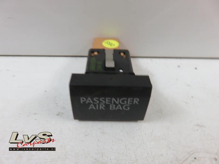 Volkswagen Polo Airbag sensor
