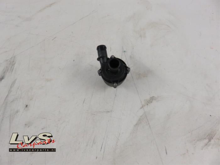 Volkswagen Touran Extra waterpomp