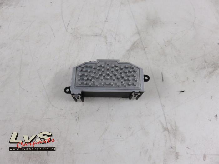 Volkswagen Tiguan Kachel Weerstand