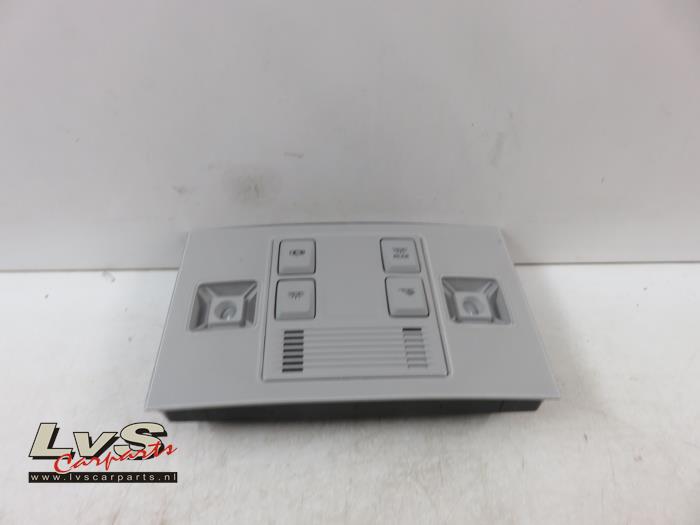 Volkswagen Touran Eclairage intérieur avant