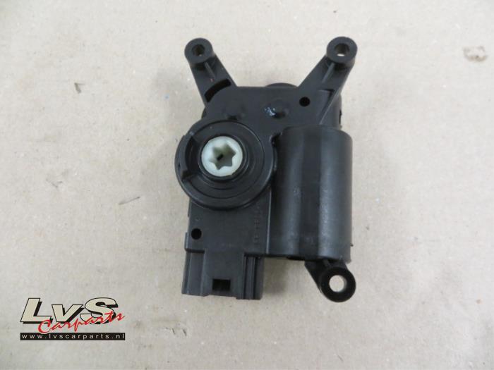 Volkswagen Touran Kachelklep Motor