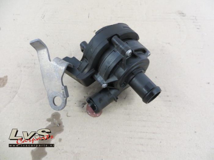 Volkswagen Touran Extra waterpomp