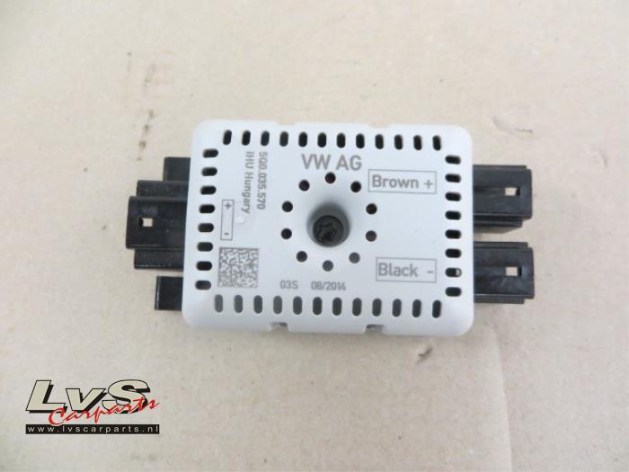 Volkswagen Golf Sportsvan Antennenverstärker