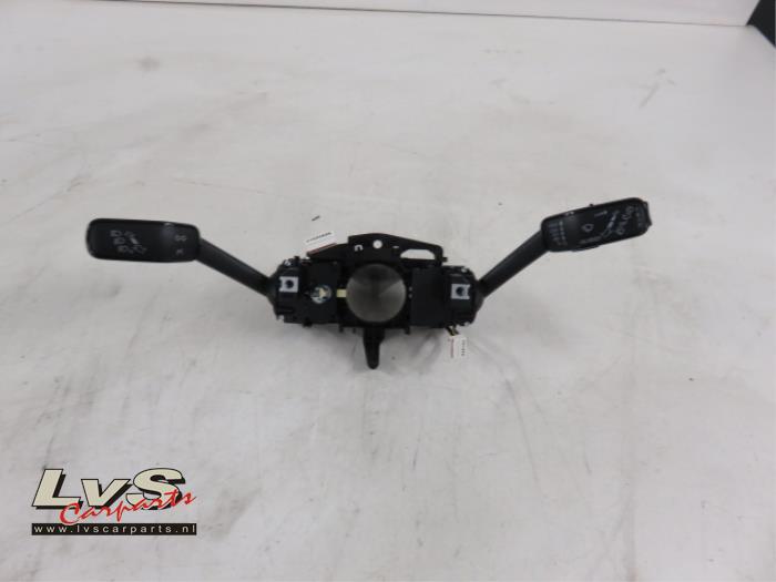 Volkswagen Golf Sportsvan Combischakelaar Stuurkolom