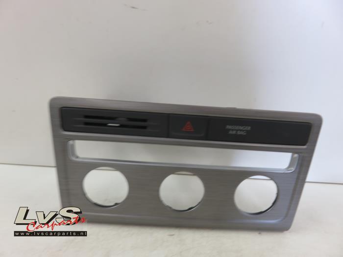 Volkswagen Golf Sportsvan Panneau climatronic