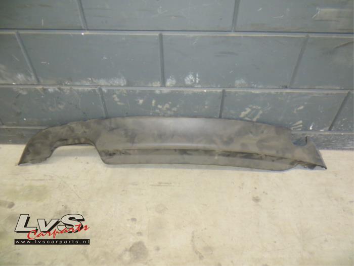 Volkswagen Golf Jupe pare choc arrière