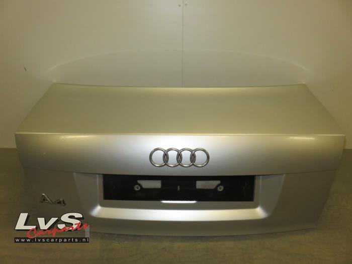 Audi A4 Kofferraumklappe