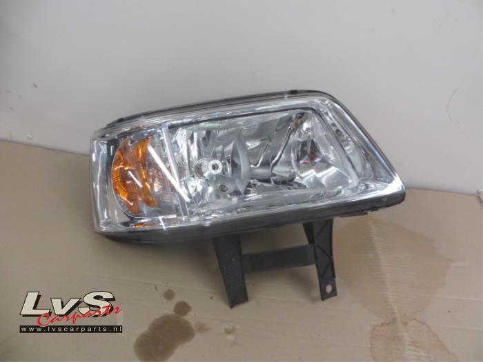 Volkswagen Transporter Headlight, right