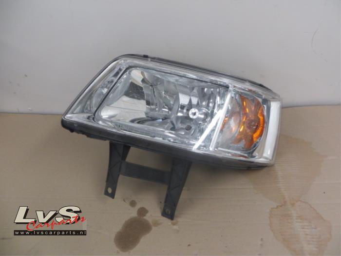 Volkswagen Transporter Scheinwerfer links