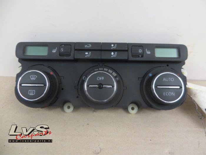 Volkswagen Touran Air conditioning control panel