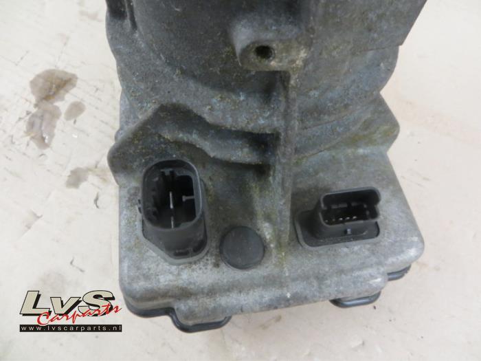 Citroen C4 Picasso Lenkkraftverstärker Pumpe