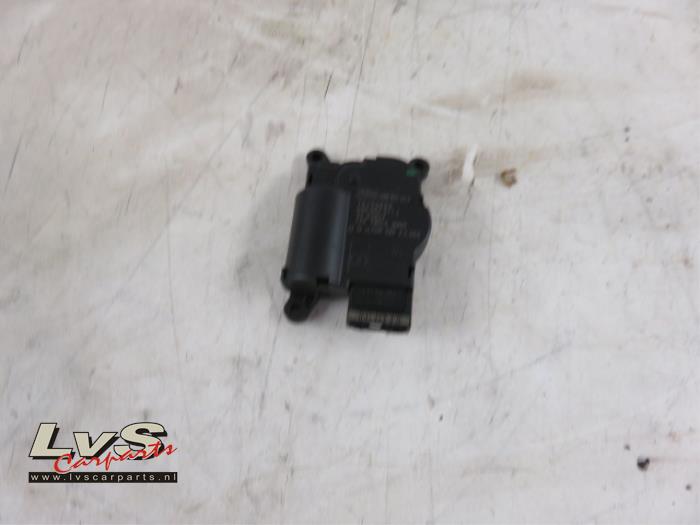 Volkswagen Touran Kachelklep Motor