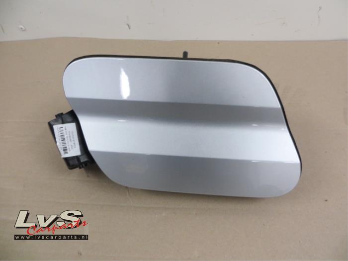 Volkswagen Touran Tank cap cover