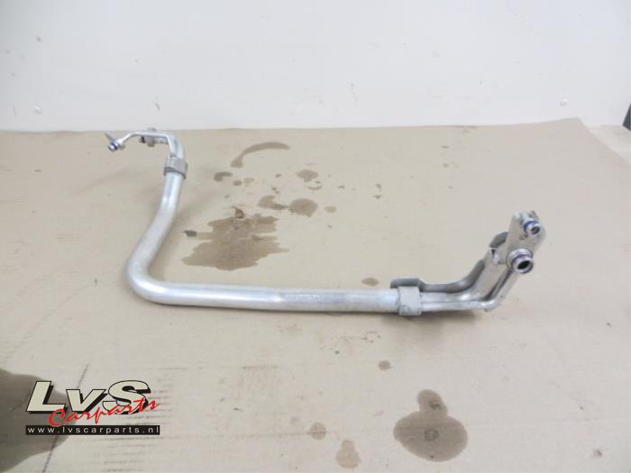 Volkswagen Tiguan Air conditioning line