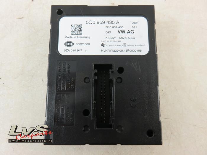 Volkswagen Golf Module keyless vehicle