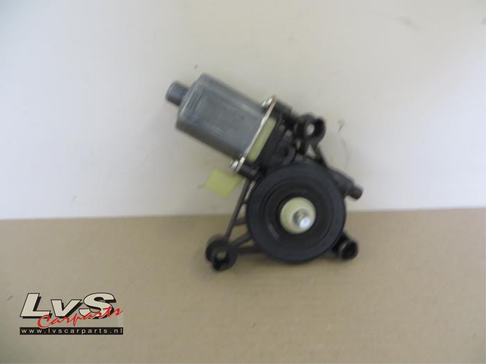 Volkswagen Golf Door window motor