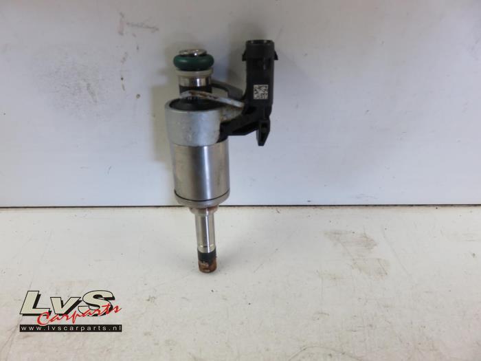 Volkswagen Golf Injector (benzine injectie)