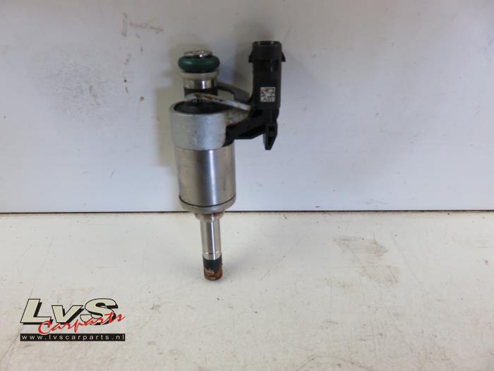 Volkswagen Golf Injector (benzine injectie)