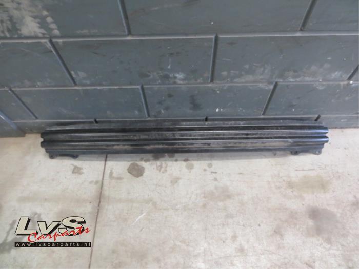 Volkswagen Scirocco Cadre pare-chocs arrière