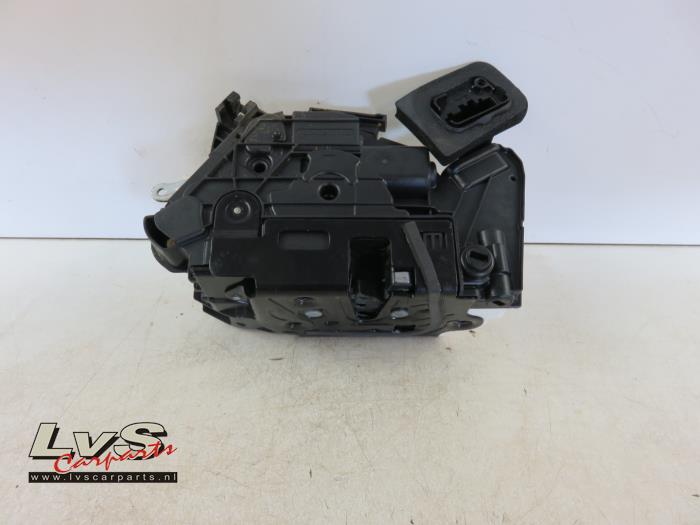 Volkswagen Golf Rear door mechanism 4-door, right