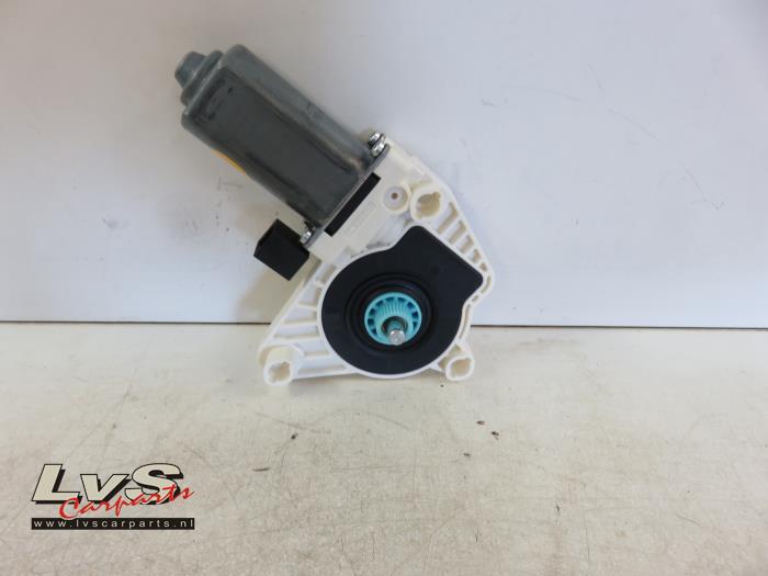 Volkswagen Golf Door window motor