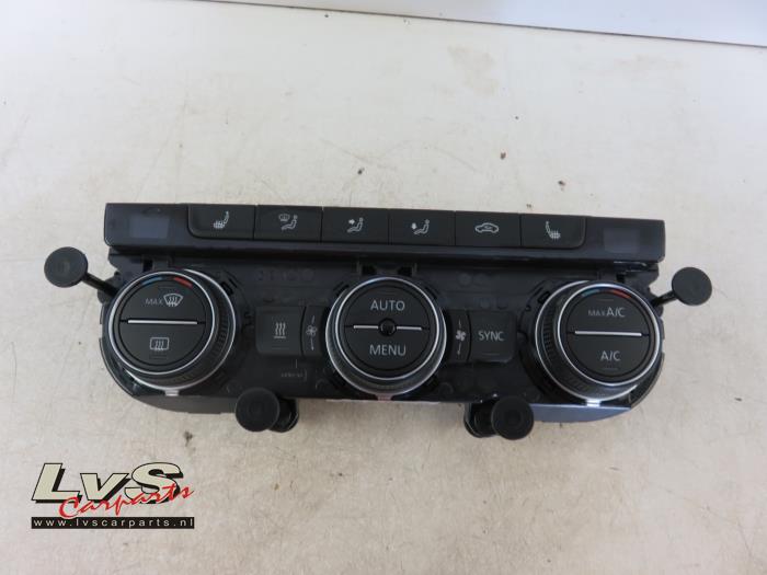 Volkswagen Golf Air conditioning control panel