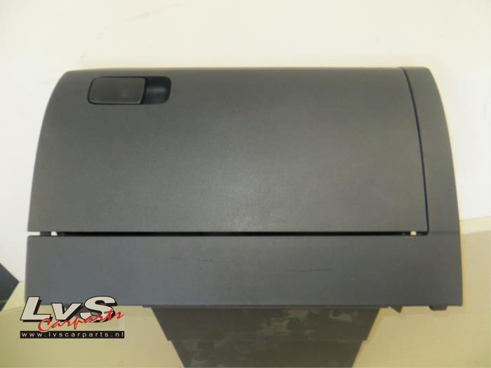 Volkswagen Polo Dashboardkastje