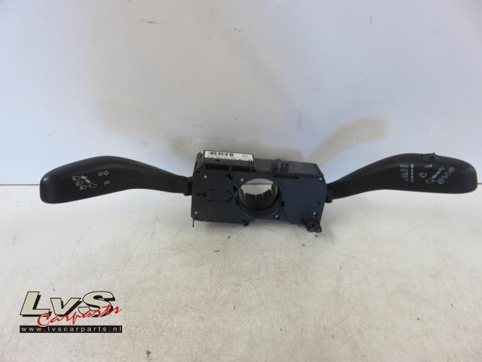 Volkswagen Polo Steering column stalk