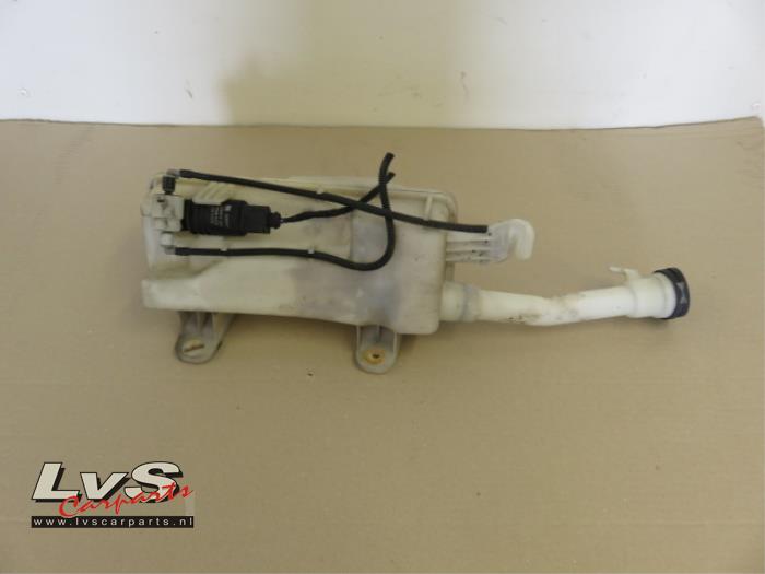 Opel Meriva Front windscreen washer reservoir