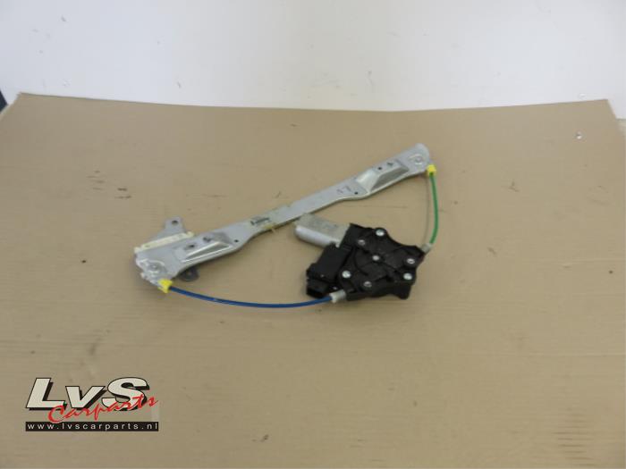 Opel Corsa Ruitmechaniek 4Deurs links-voor