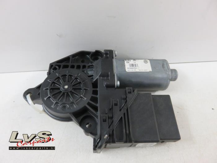 Volkswagen Golf Door window motor