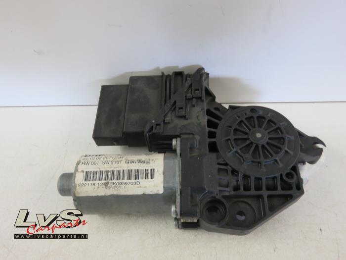 Volkswagen Golf Door window motor