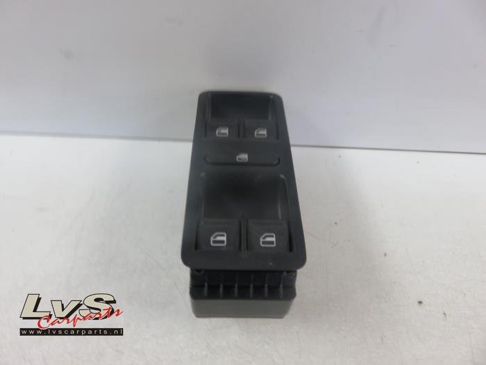 Volkswagen Polo Electric window switch