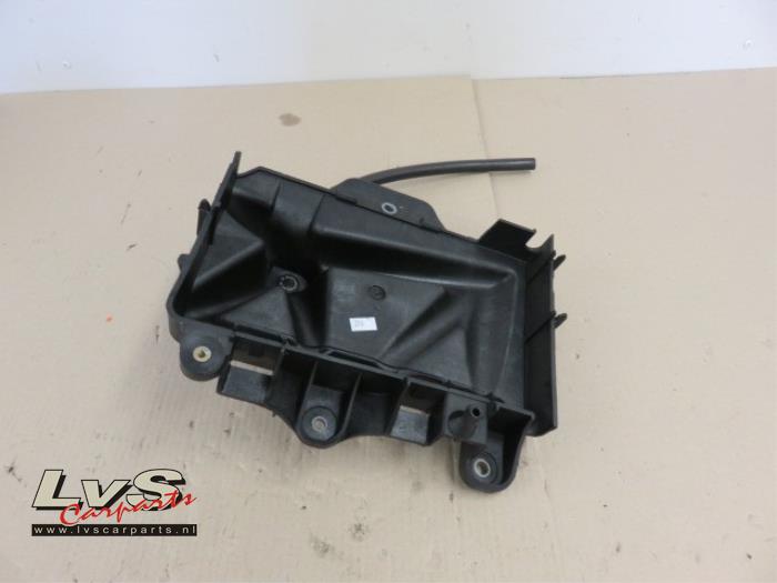Volkswagen Polo Battery box
