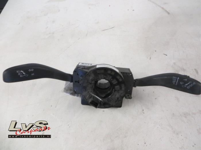 Volkswagen Polo Steering column stalk