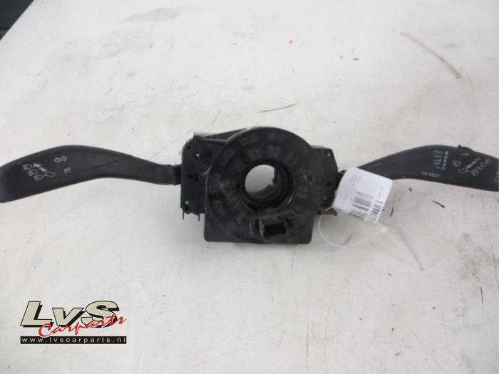 Volkswagen Polo Steering column stalk