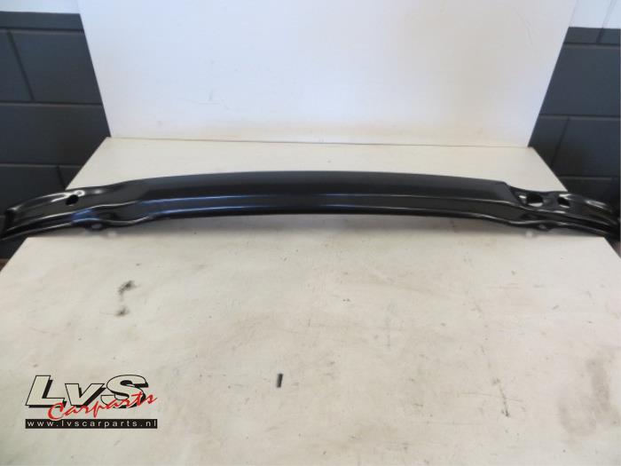 BMW 5-Serie Front bumper frame