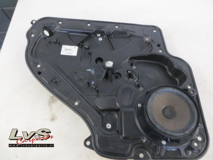 Volkswagen Golf Rear door window mechanism 4-door, left