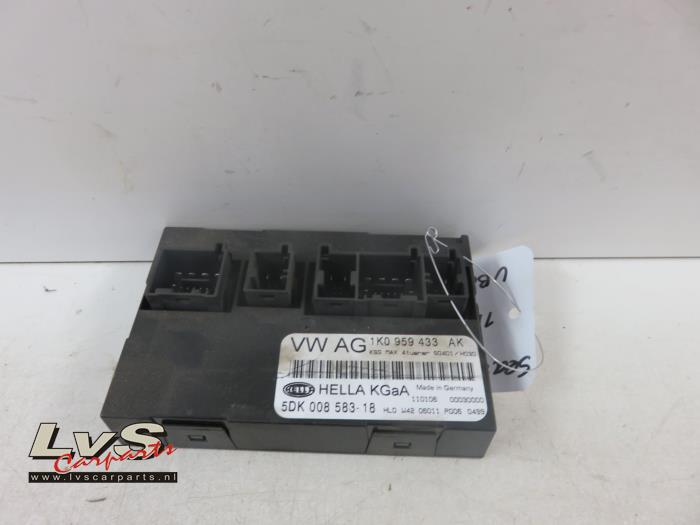 Seat Leon Central door locking module