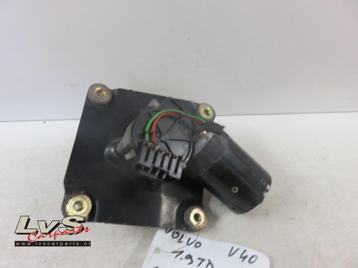 Volvo V40 Front wiper motor