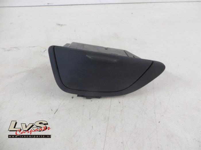 Volkswagen Golf Cendrier avant