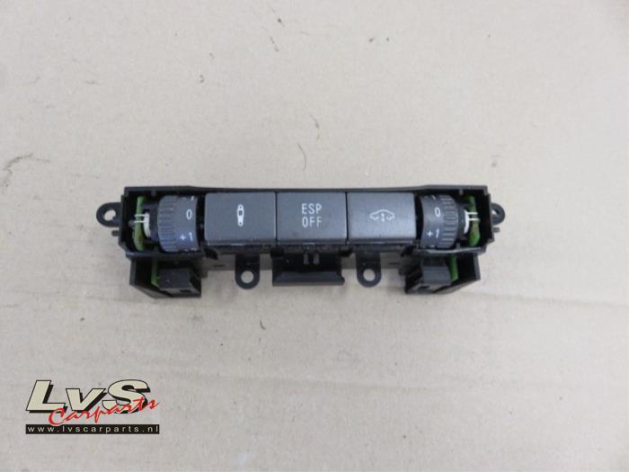 Volkswagen Phaeton Commutateur chauffage siège