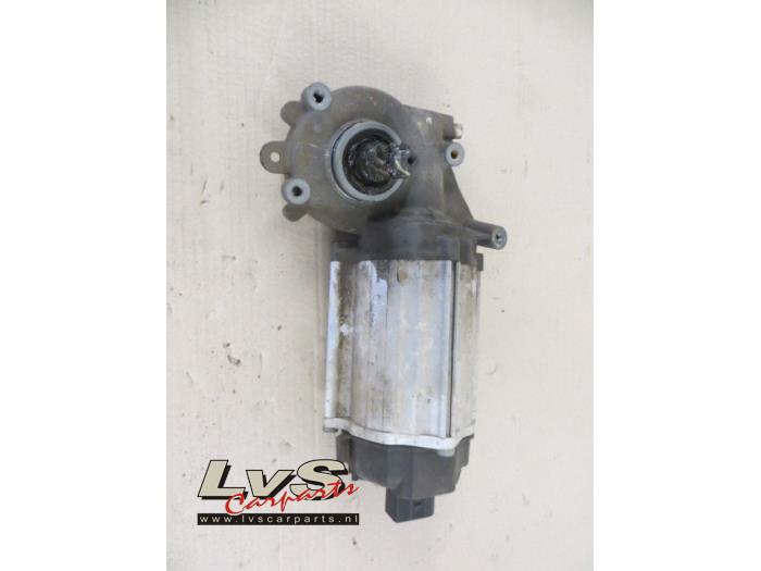 Volkswagen Caddy Power steering box