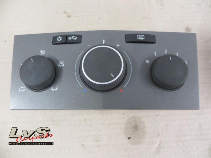 Opel Zafira Heater control panel