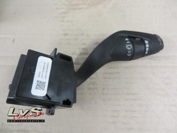 Ford Focus Commutateur essuie-glace