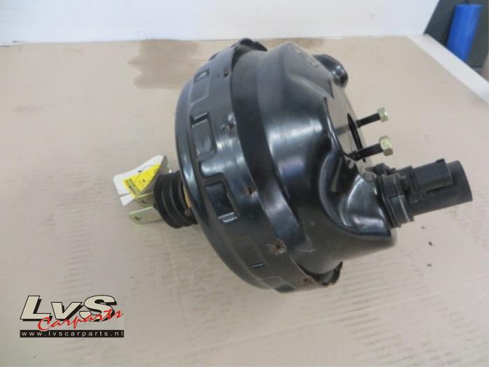 Mercedes C-Klasse Assistant de freinage